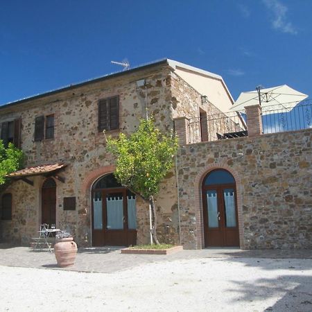 Agriturismo Il Broletto ชูเวเรโต ภายนอก รูปภาพ