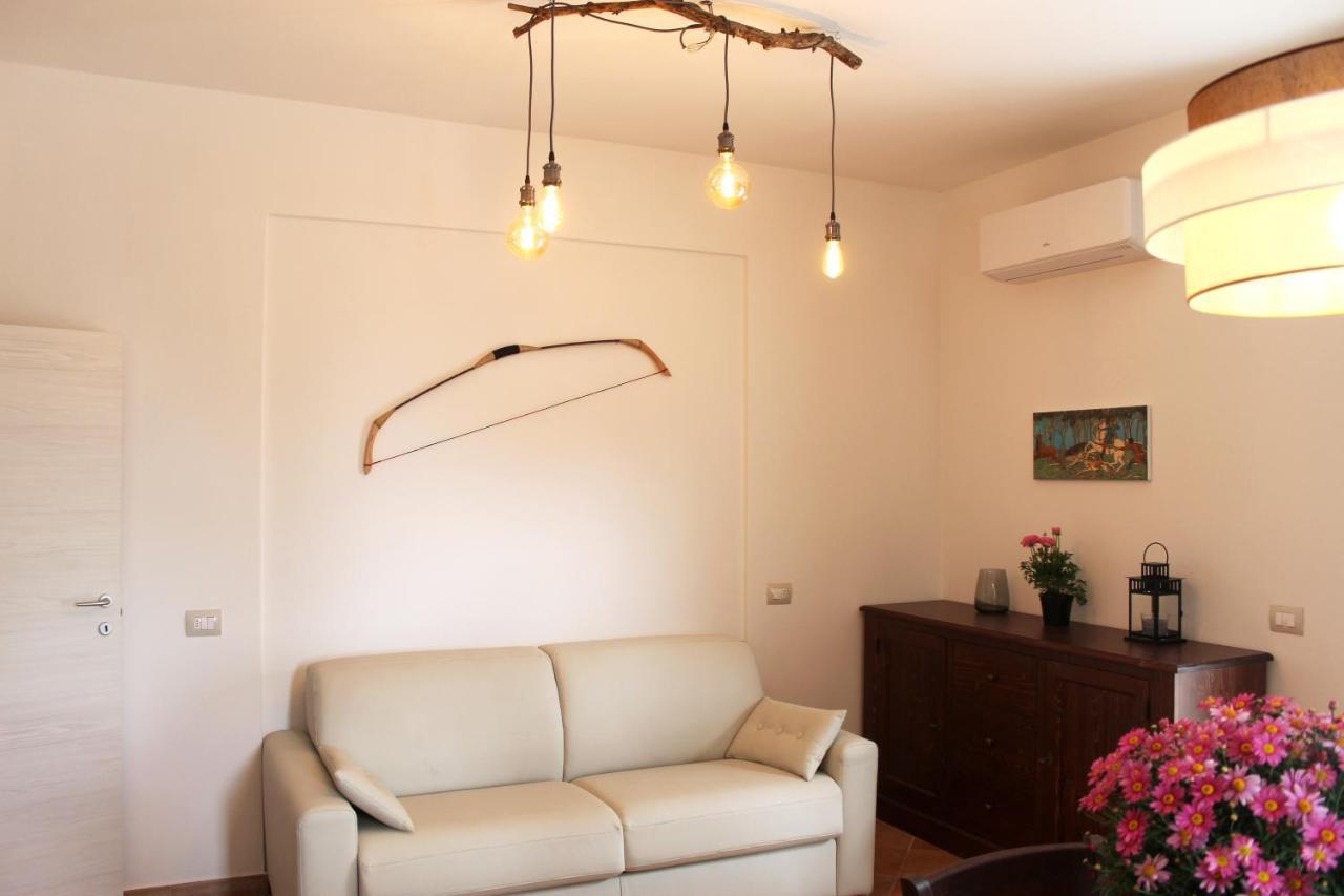 Agriturismo Il Broletto ชูเวเรโต ภายนอก รูปภาพ